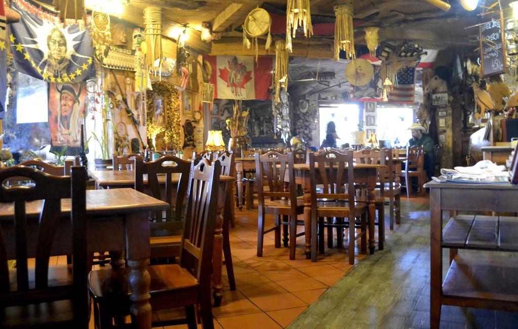 Restaurant A Penzion Steak Station Pardubice Exterior photo